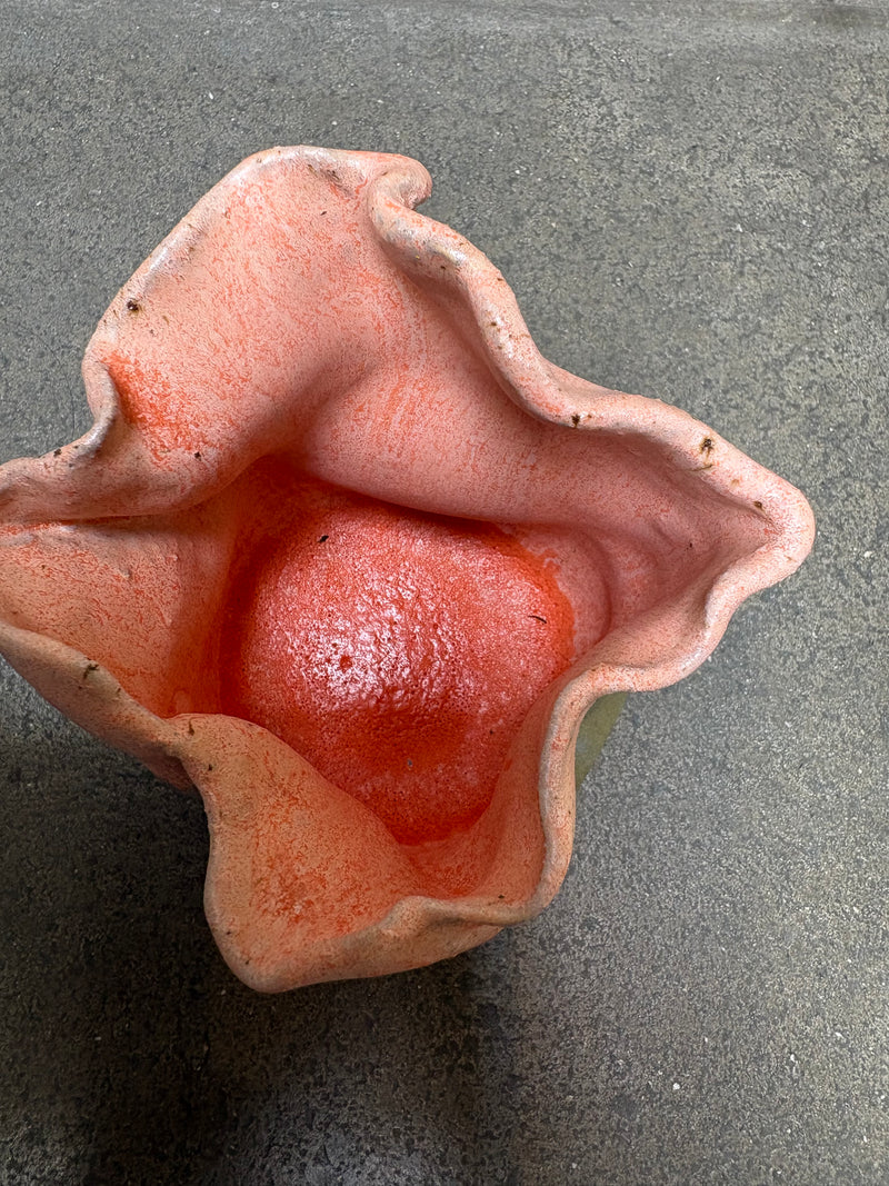 Kringlet vase
