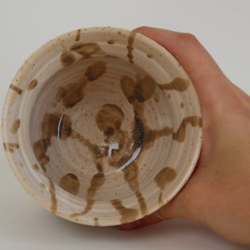 Håndlavet keramik vase med pletter