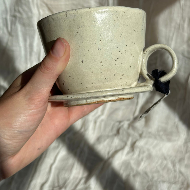 Wabi-sabi kaffetragt - råhvid