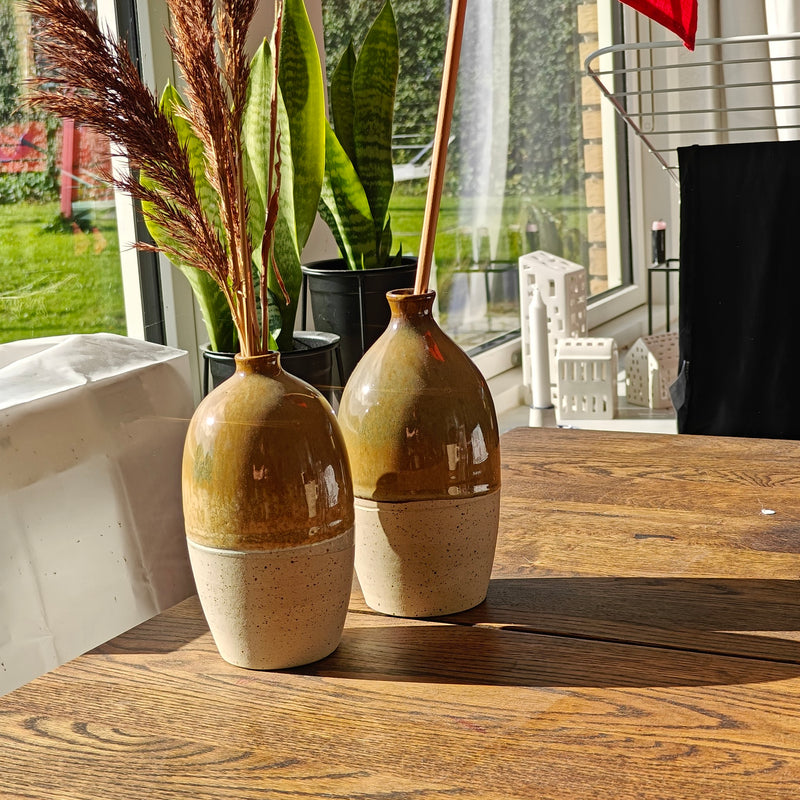 Unika flaskevase i brun
