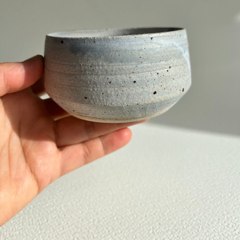 MATCHA - lys blå/hvid