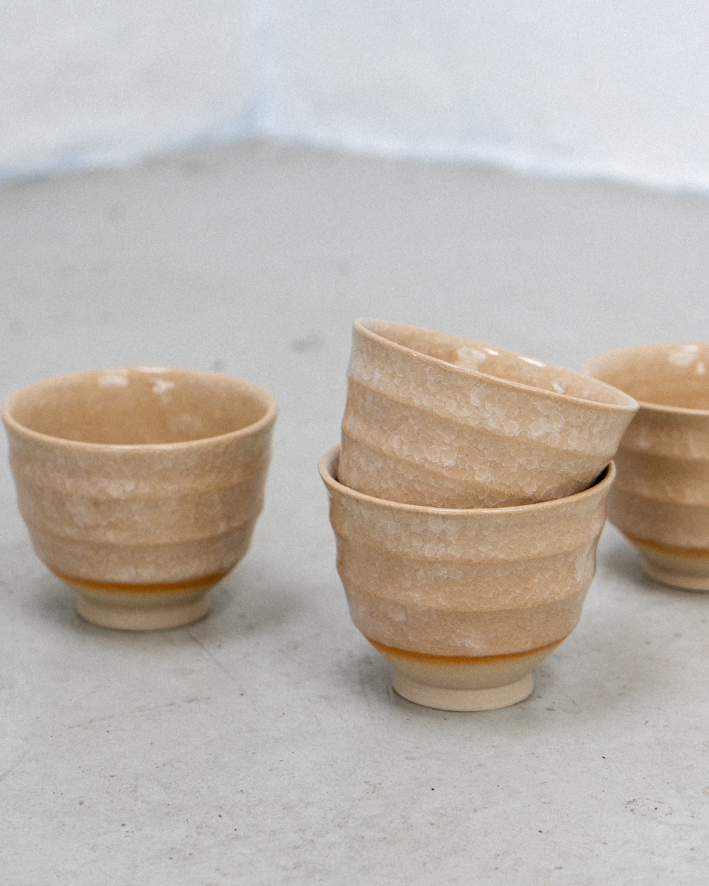 Tora Kop – Beige Krakeleret